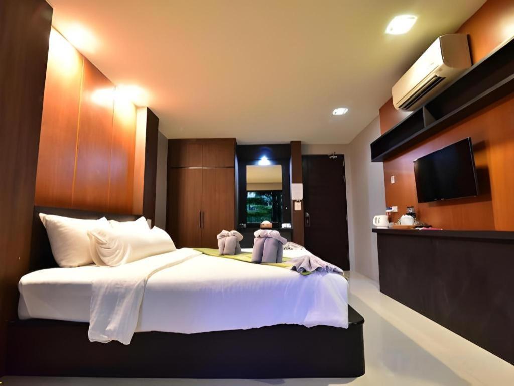 The Breeze Lipe Resort Екстер'єр фото